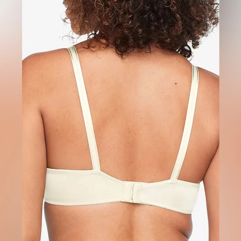 Warners This Is Not A Bra 34B T Shirt Bra Lightly Lined Underwire White - Picture 11 of 11
